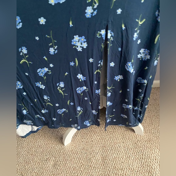 Market & Spruce Navy Sleeveless Maxi Dress with Light Blue Floral Print NWT XL - Picture 3 of 6
